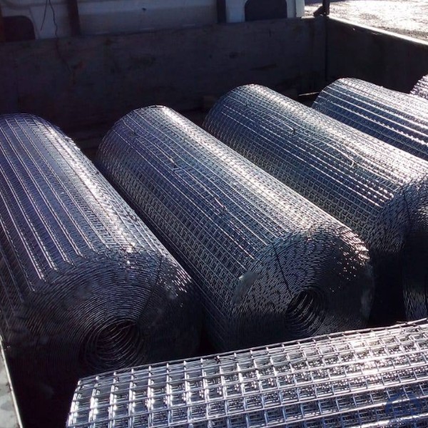 Сетка сварная нержавеющая 30х30х3 мм 12х18н10т ГОСТ 23279-85