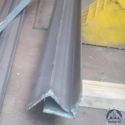 Уголок стальной равнополочный 200х200х25 мм 09Г2С ГОСТ 8509-93 купить в Семей