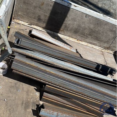 Уголок стальной равнополочный 200х200х25 мм С235 ГОСТ 8509-93 купить в Семей