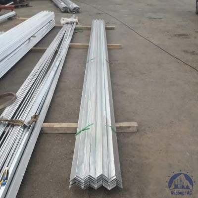 Уголок оцинкованный 140х140х10 мм ГОСТ 9.307-89 купить в Семей