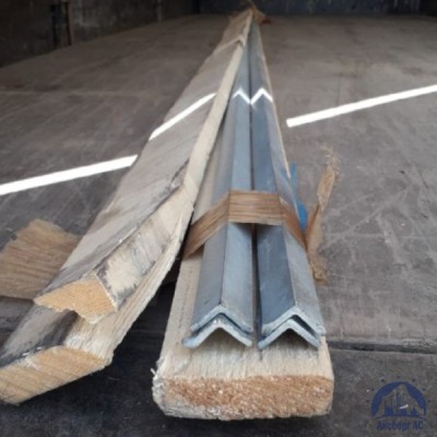 Уголок оцинкованный 20х20х4 мм ГОСТ 8509-93 купить в Семей